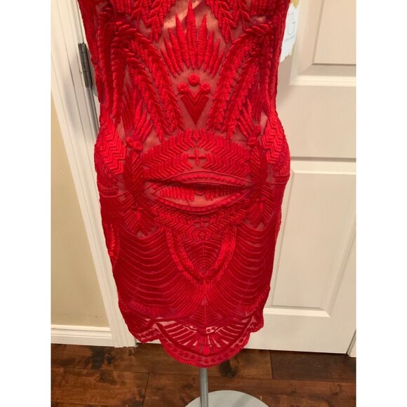 Bardot Lipstick Red Leaf Embroidered Sheath Dress, NWT! $139, Size 4 - Picture 3 of 7